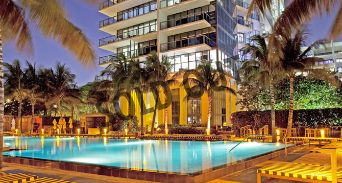 W South Beach Room Photo
